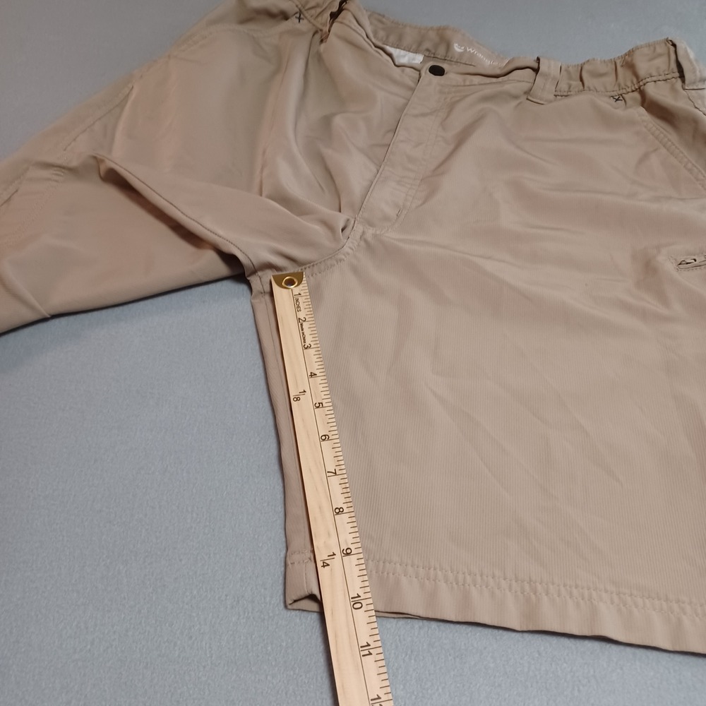 Wrangler Mens Outdoor Utility Shorts Tan Khaki NW926DS Size 40 Hiking Fishing - Picture 4 of 10
